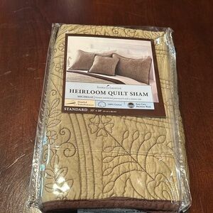 Kohl’s home classics heirloom quilt standard pillow sham NWT